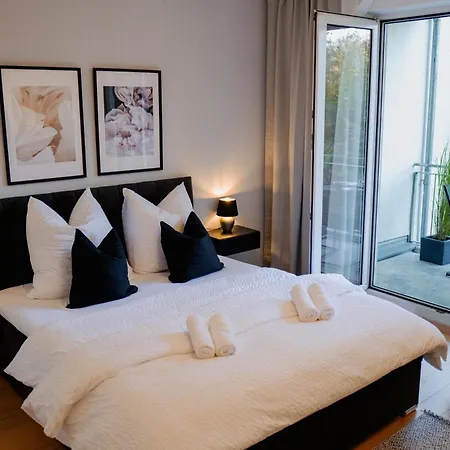 公寓 Fuer 4 Mit Balkon Am Sieben-seen-center